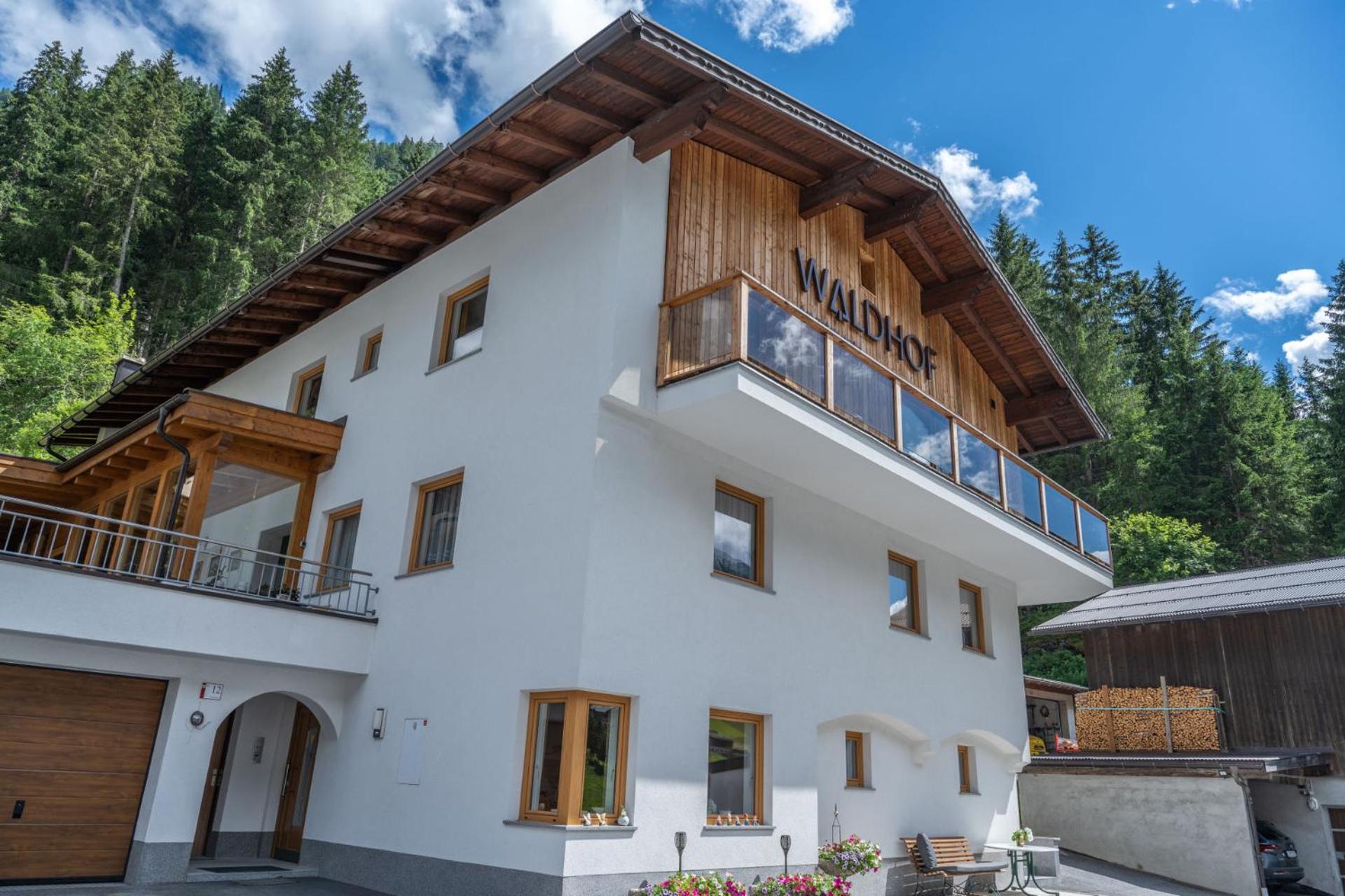 Haus Waldhof Hotel Ischgl Exterior photo