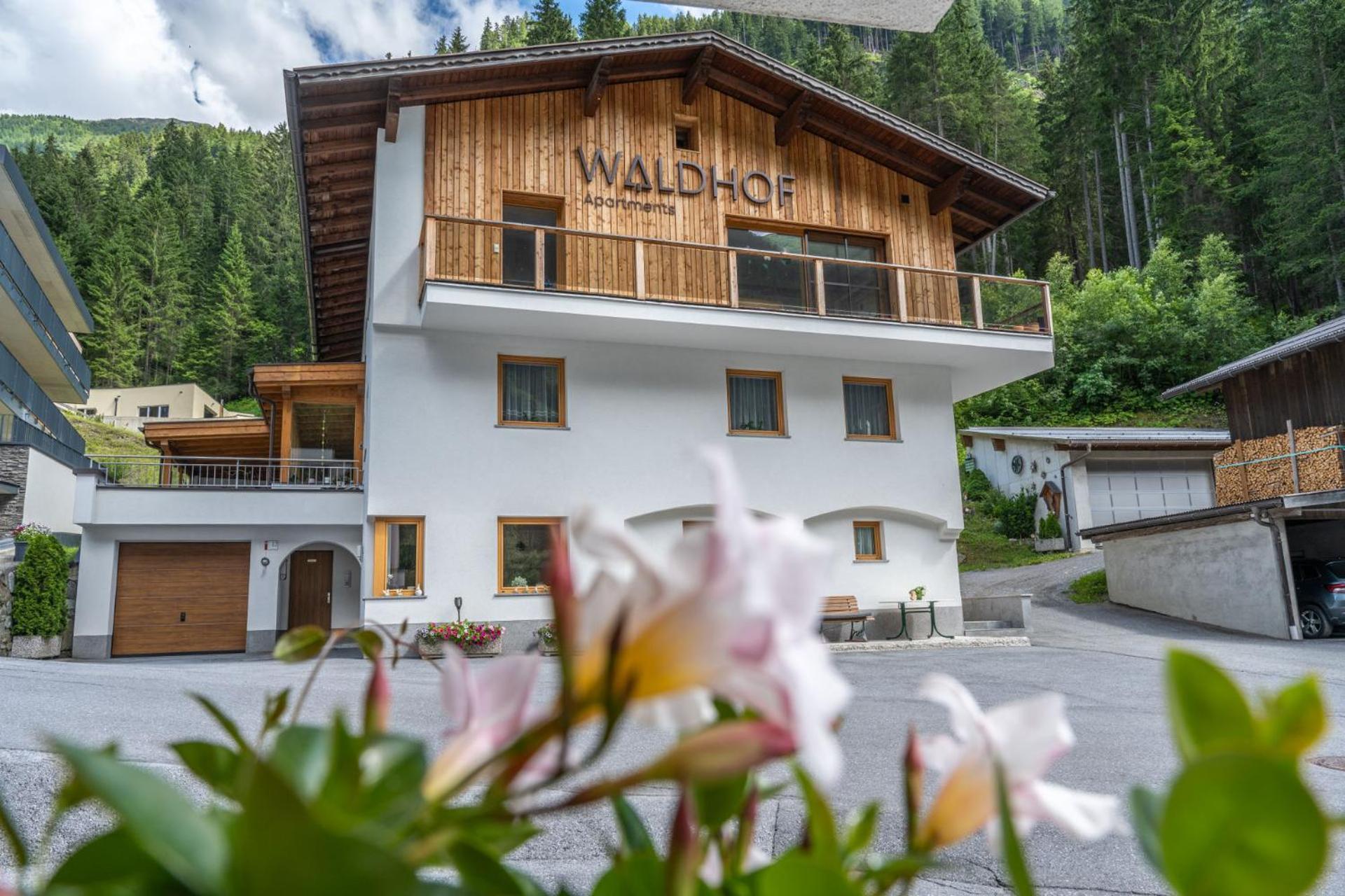 Haus Waldhof Hotel Ischgl Exterior photo